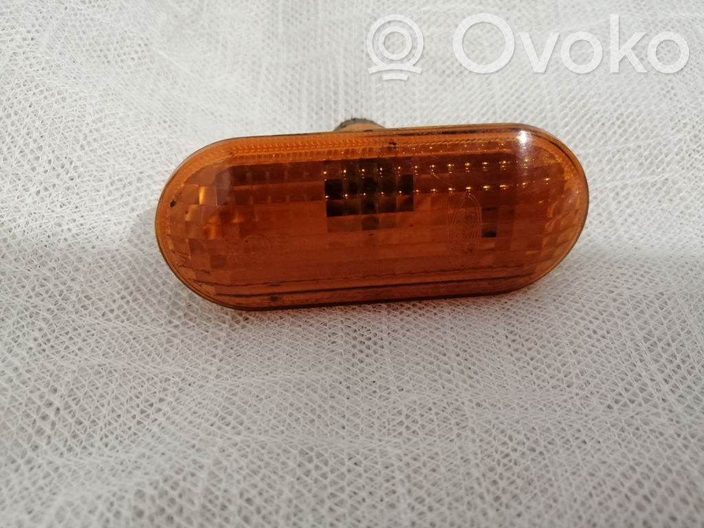 Ford Focus C-MAX Front fender indicator light 