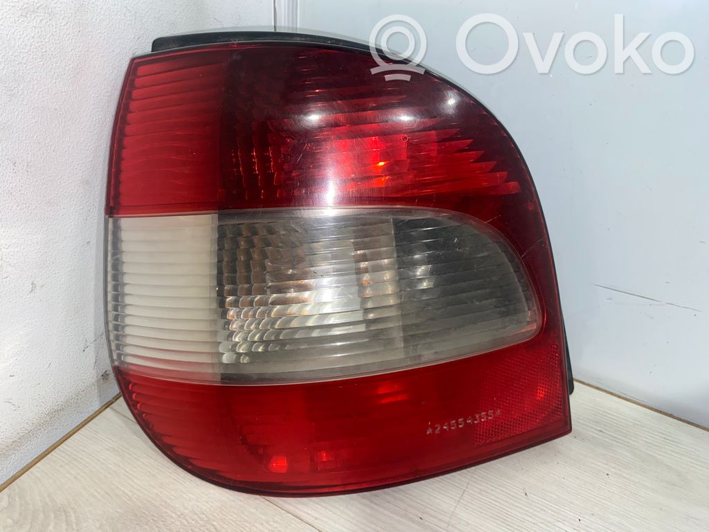 Renault Scenic I Aizmugurējais lukturis virsbūvē 