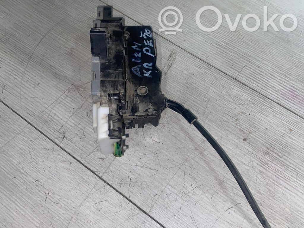 Peugeot 307 Rear door lock 