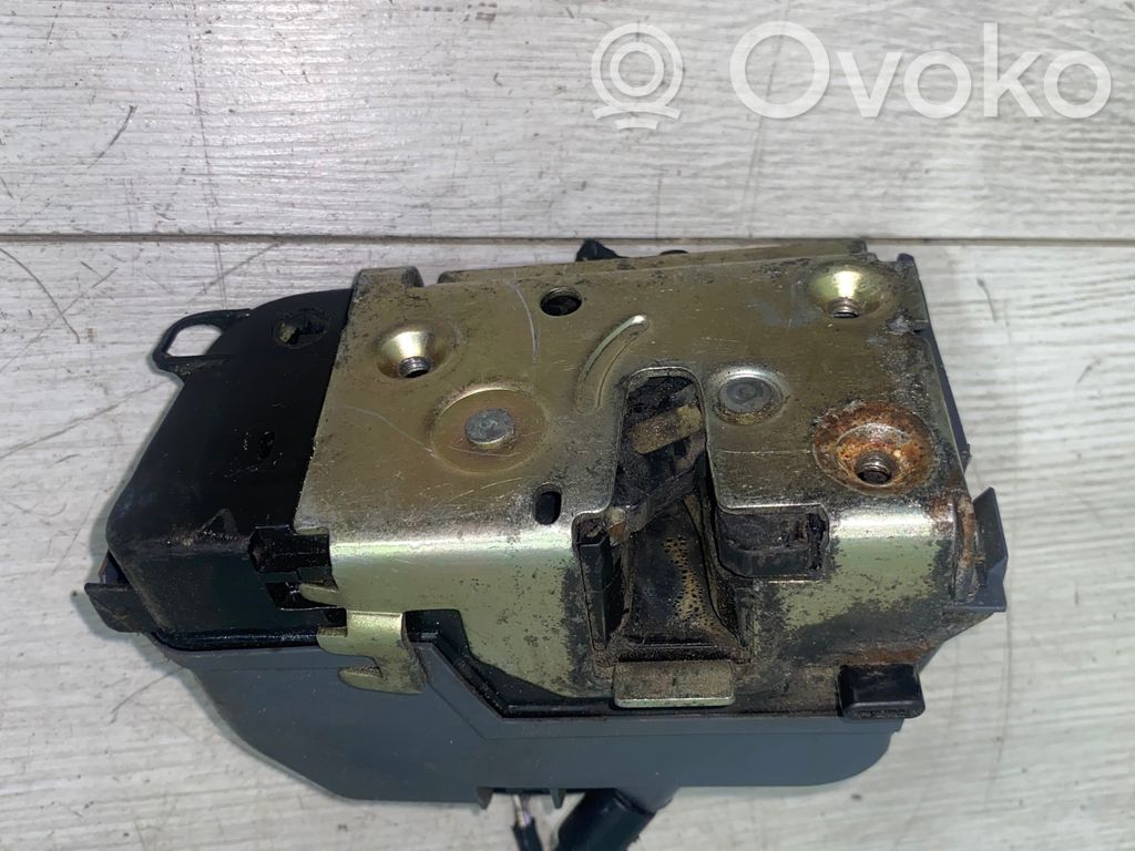 Renault Megane I Rear door lock 