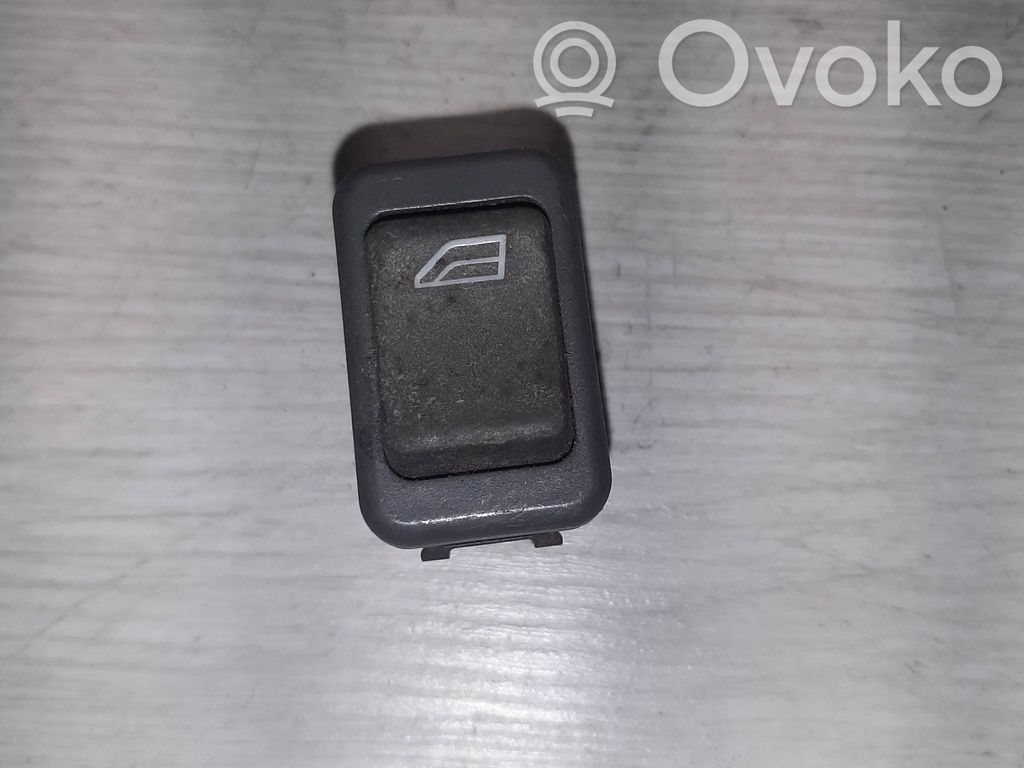 Volvo S40, V40 Electric window control switch 