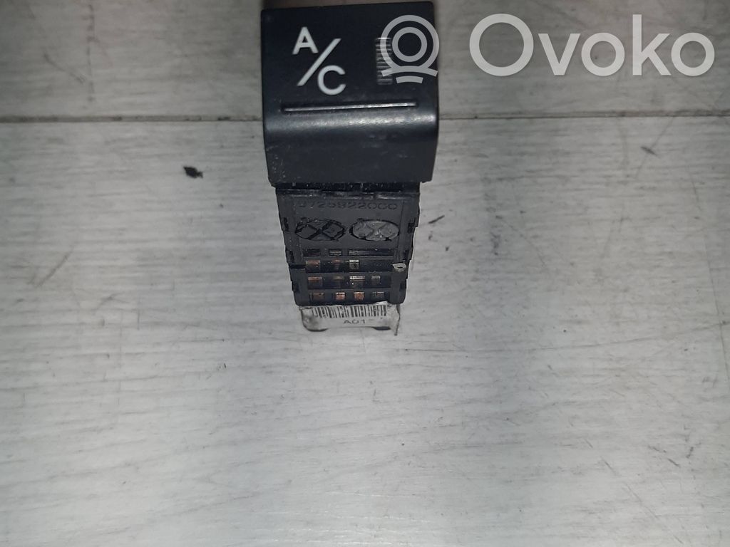 Hyundai Getz Air conditioning (A/C) switch 