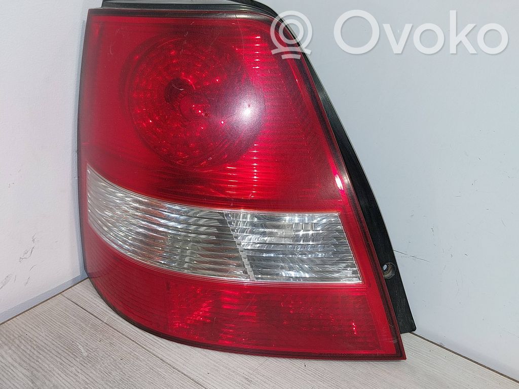 KIA Sorento Rear/tail lights 
