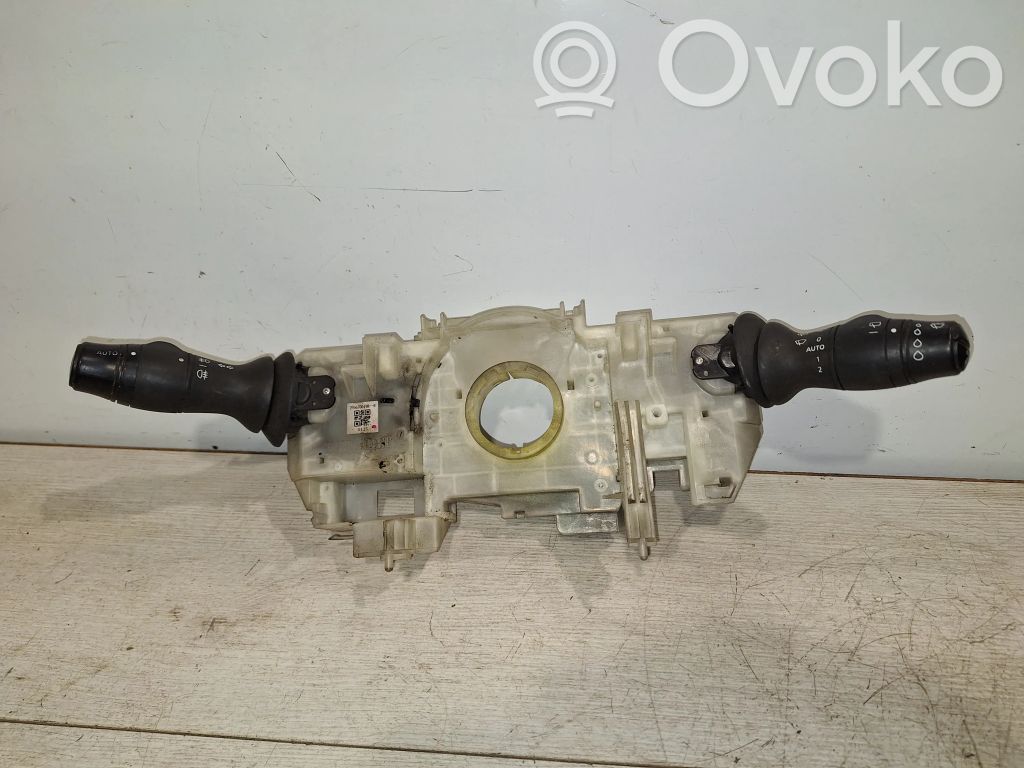 Renault Megane II Wiper turn signal indicator stalk/switch 