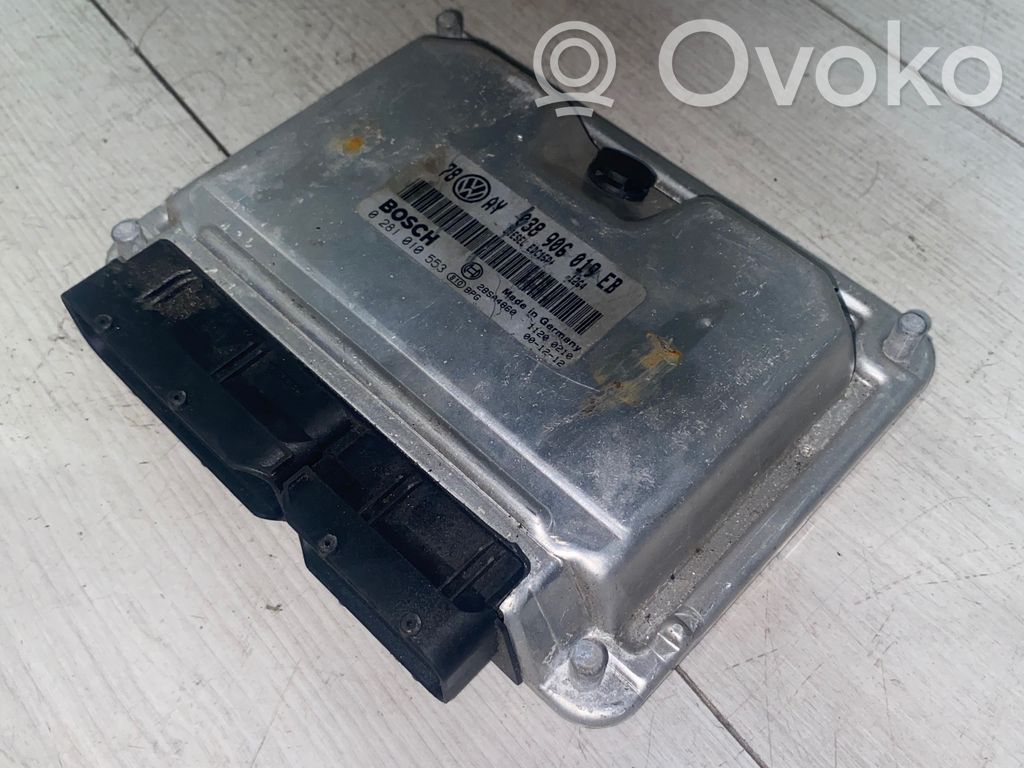 Volkswagen PASSAT B5 Engine control unit/module 