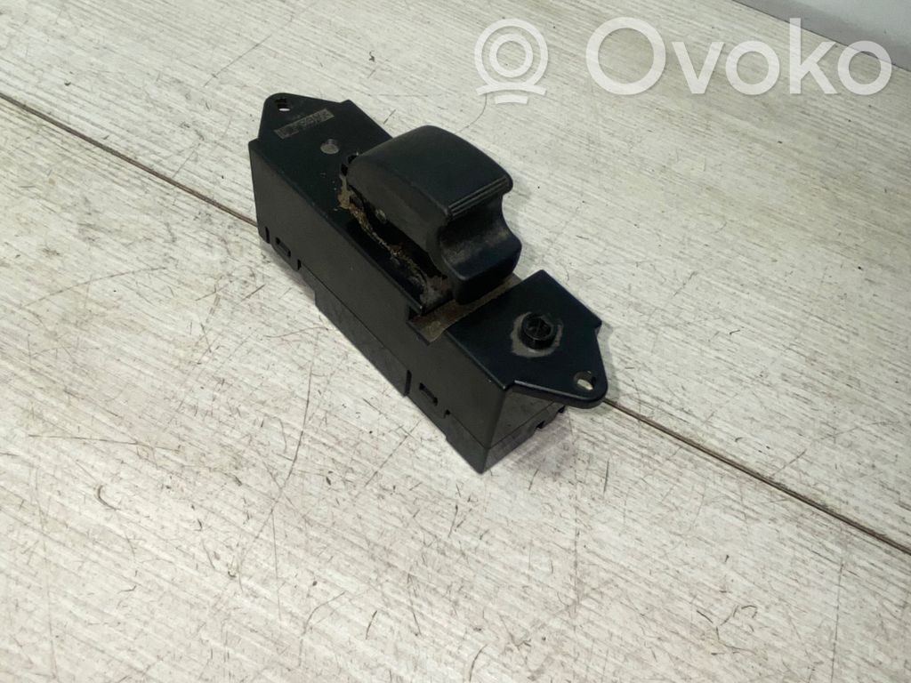Mitsubishi Lancer Electric window control switch 
