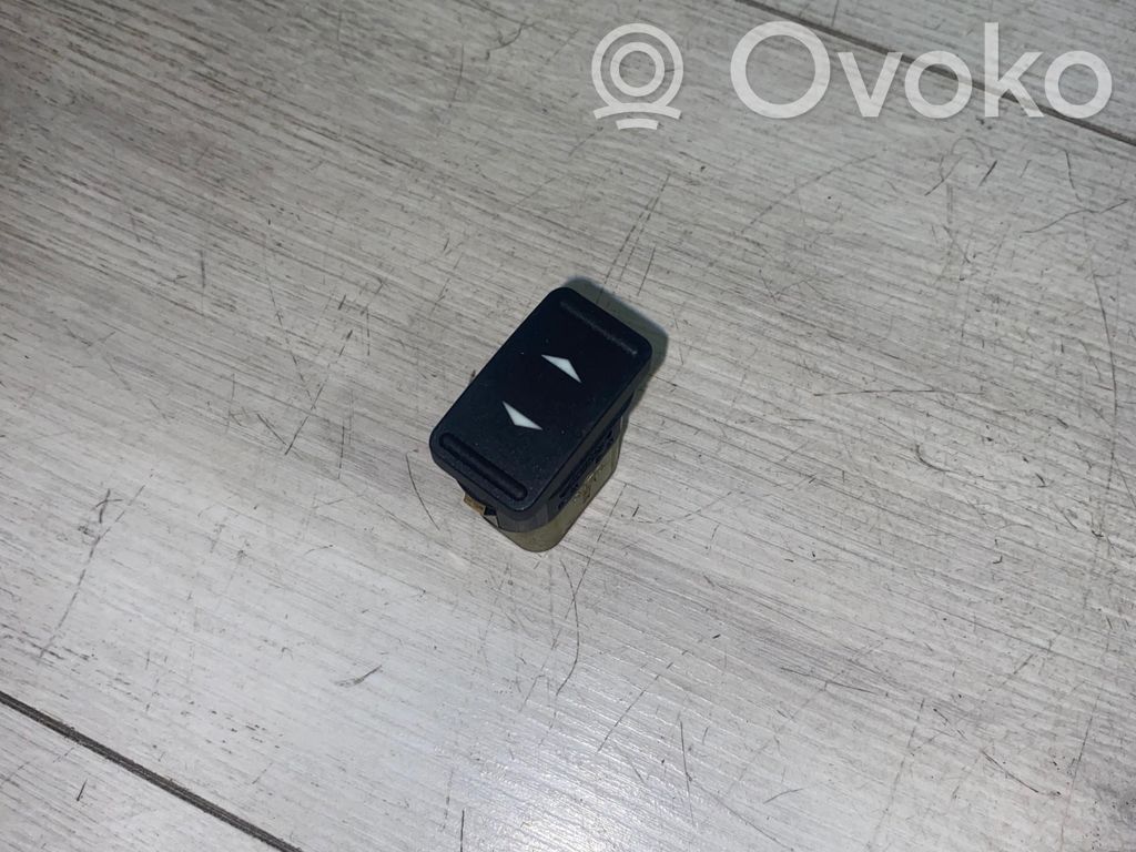 Ford Focus Electric window control switch 