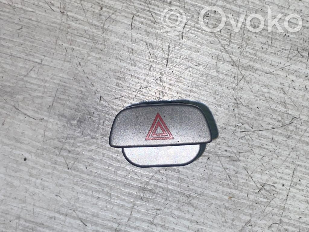 Ford Focus Hazard light switch 