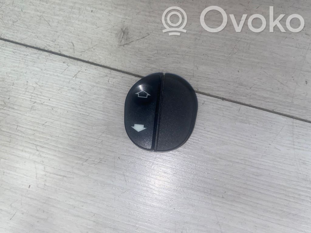 Ford Fiesta Electric window control switch 