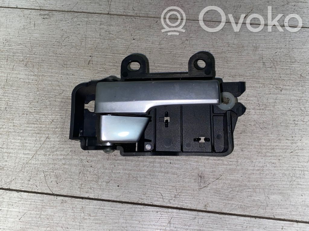 Ford Focus Rankenėlė atidarymo vidinė 