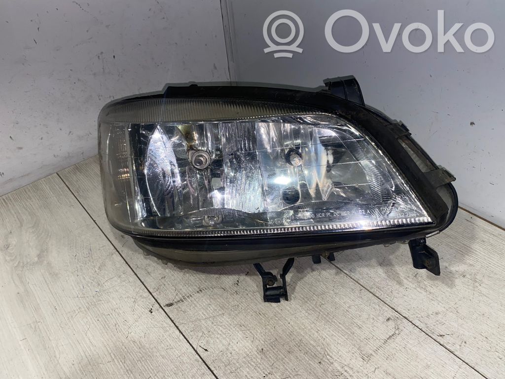 Opel Zafira A Lampa przednia 