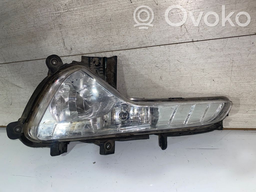 KIA Sorento Miglas lukturis priekšā 