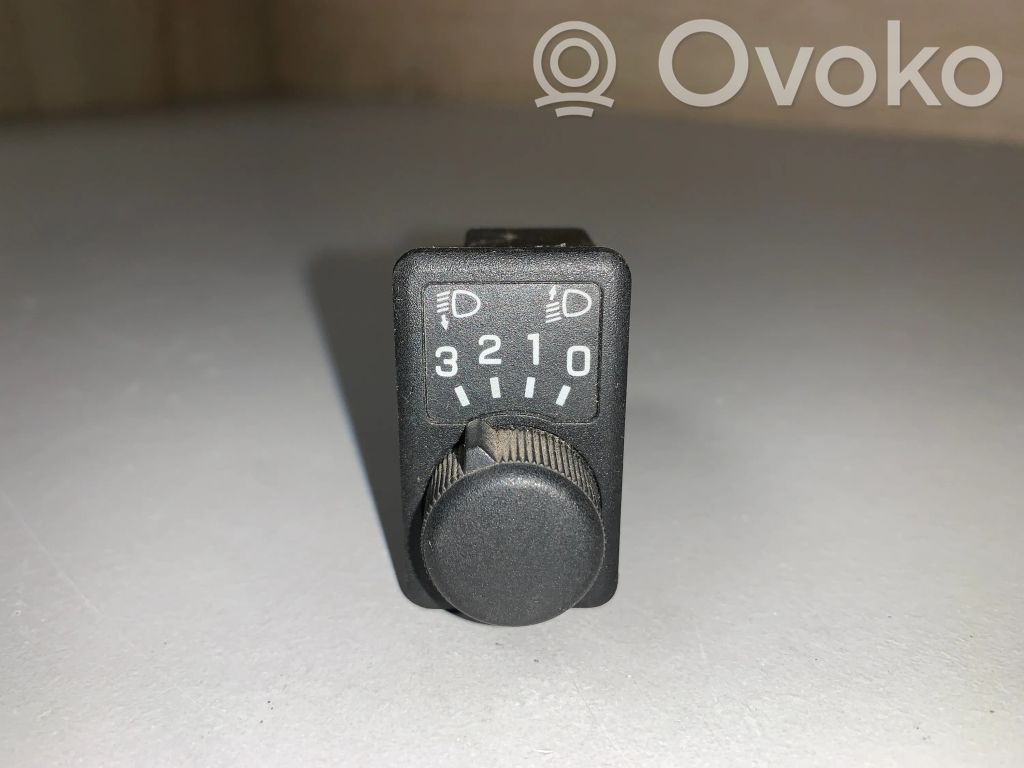 Nissan Primera Headlight level height control switch 