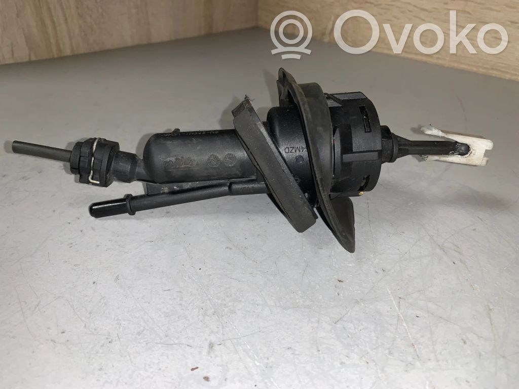 Ford Focus Clutch slave cylinder 