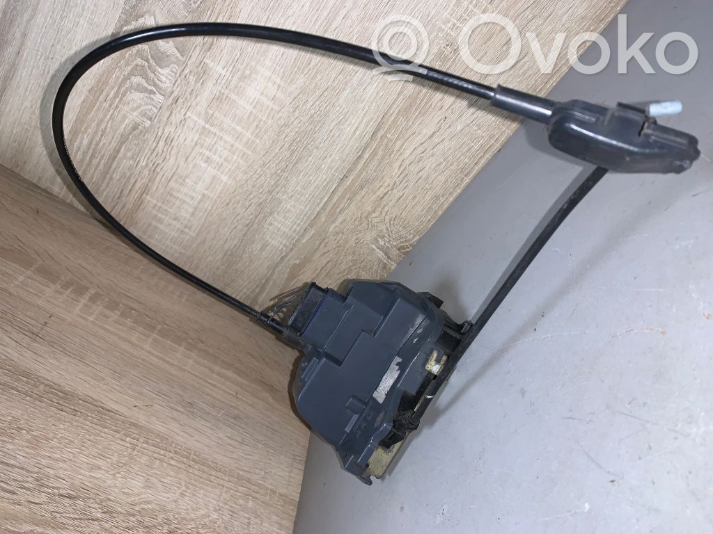 Renault Megane II Rear door lock 