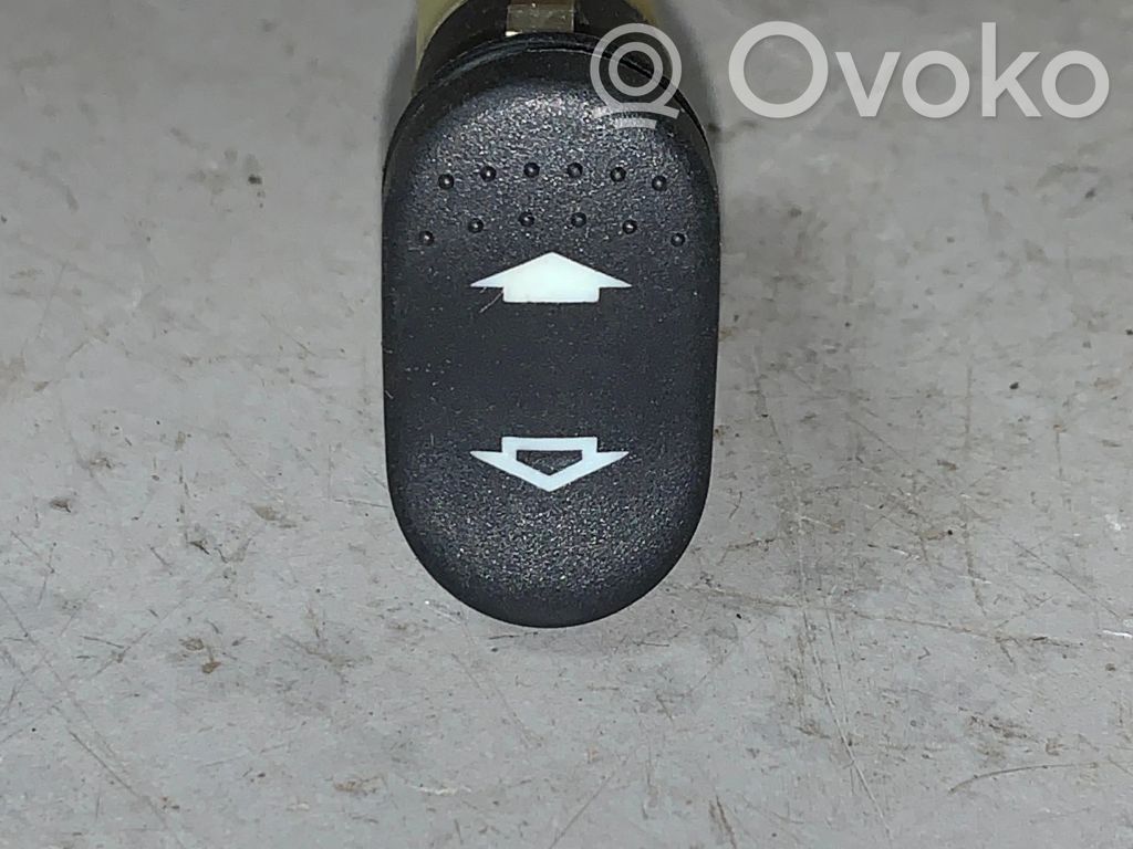 Electric window control switch   03162701,98A0,14529