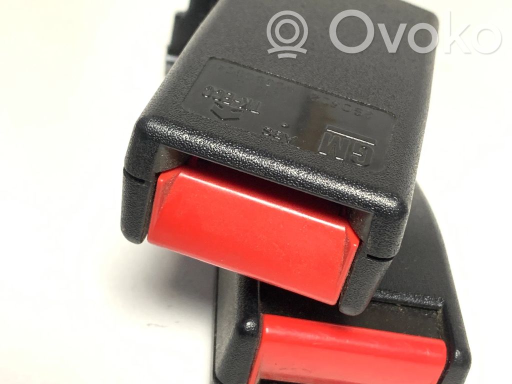 Opel Zafira A Middle seatbelt buckle (rear) 