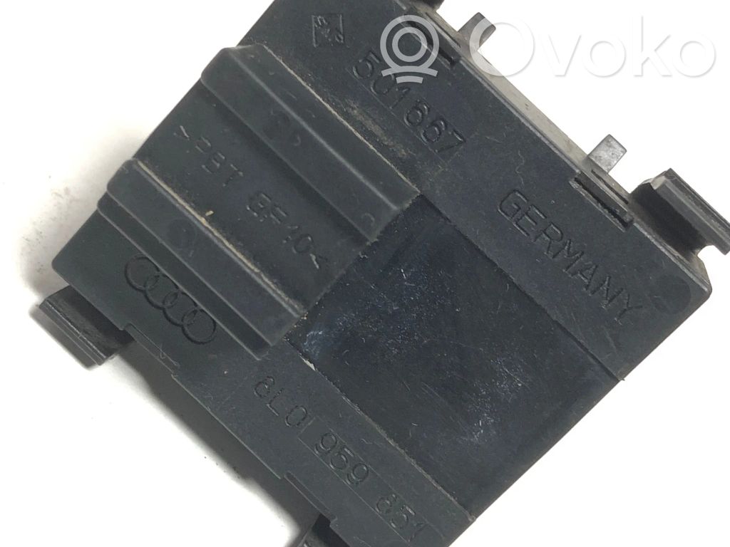 Audi A3 S3 8L Electric window control switch 