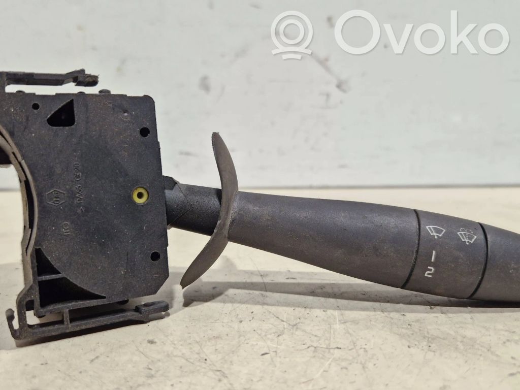 Renault Trafic II (X83) Wiper control stalk 