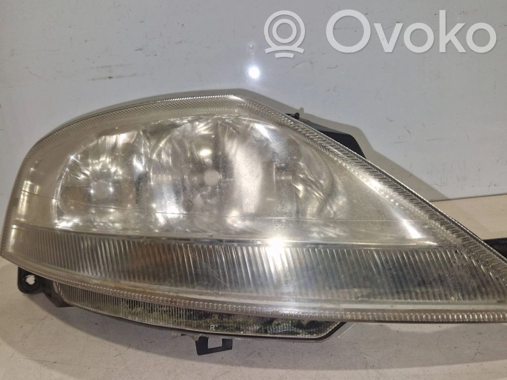Citroen C3 Phare frontale 