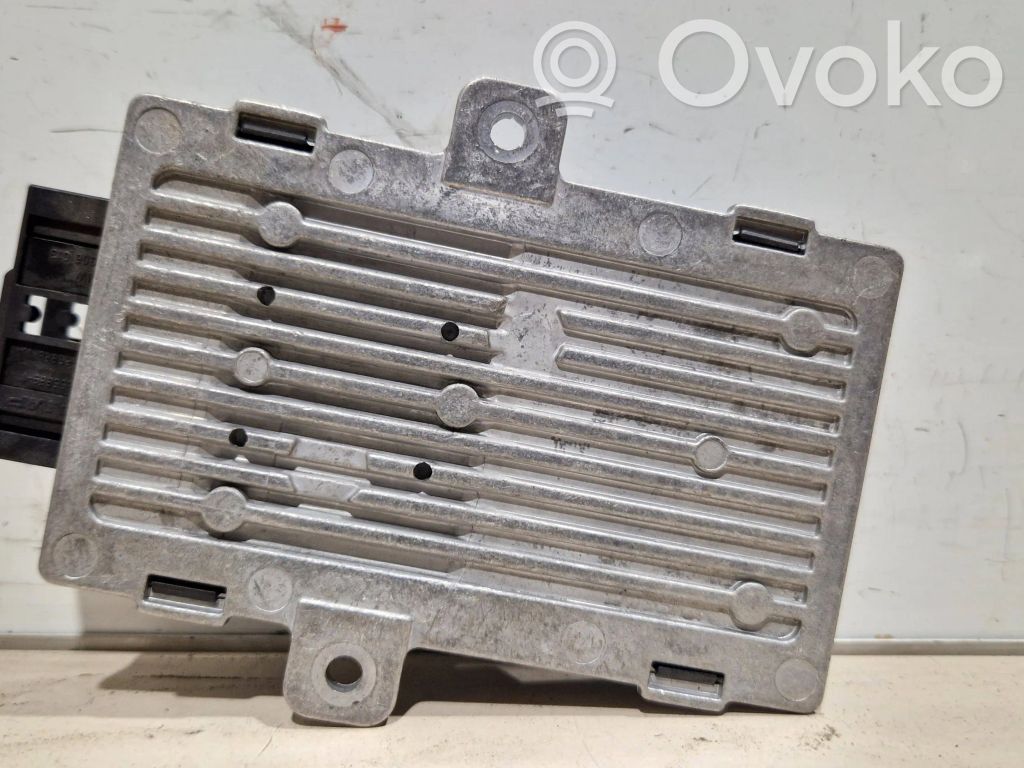 BMW 7 E65 E66 Stūres regulēšanas modulis 
