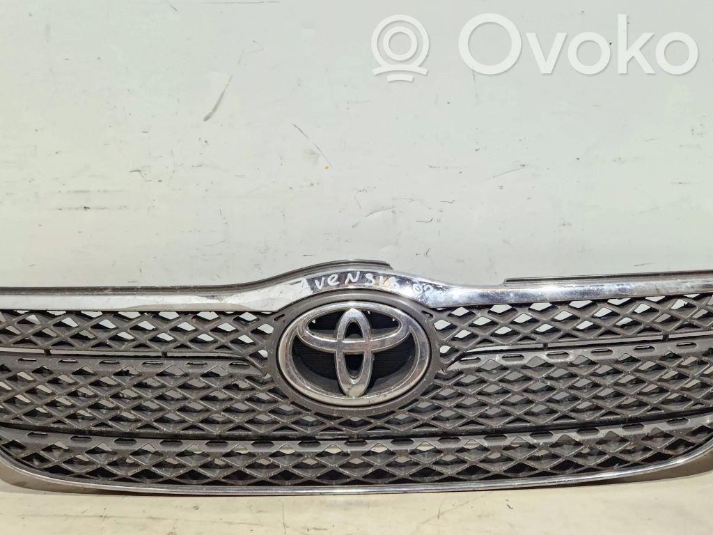 Toyota Corolla E120 E130 Front grill 
