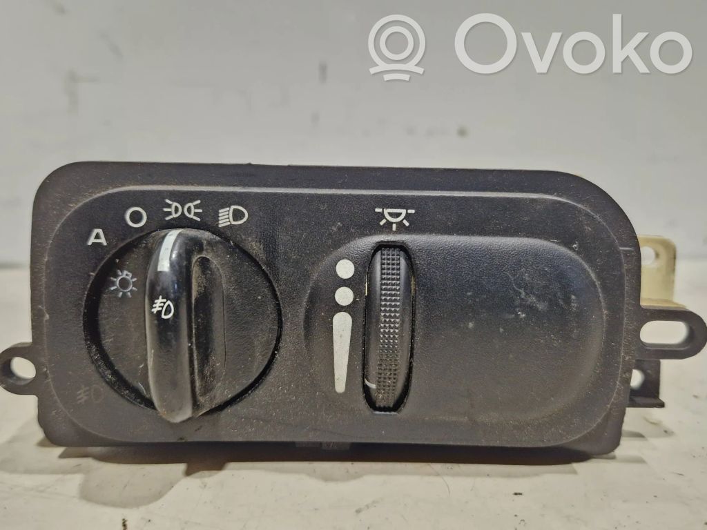 Chrysler 300M Light switch 