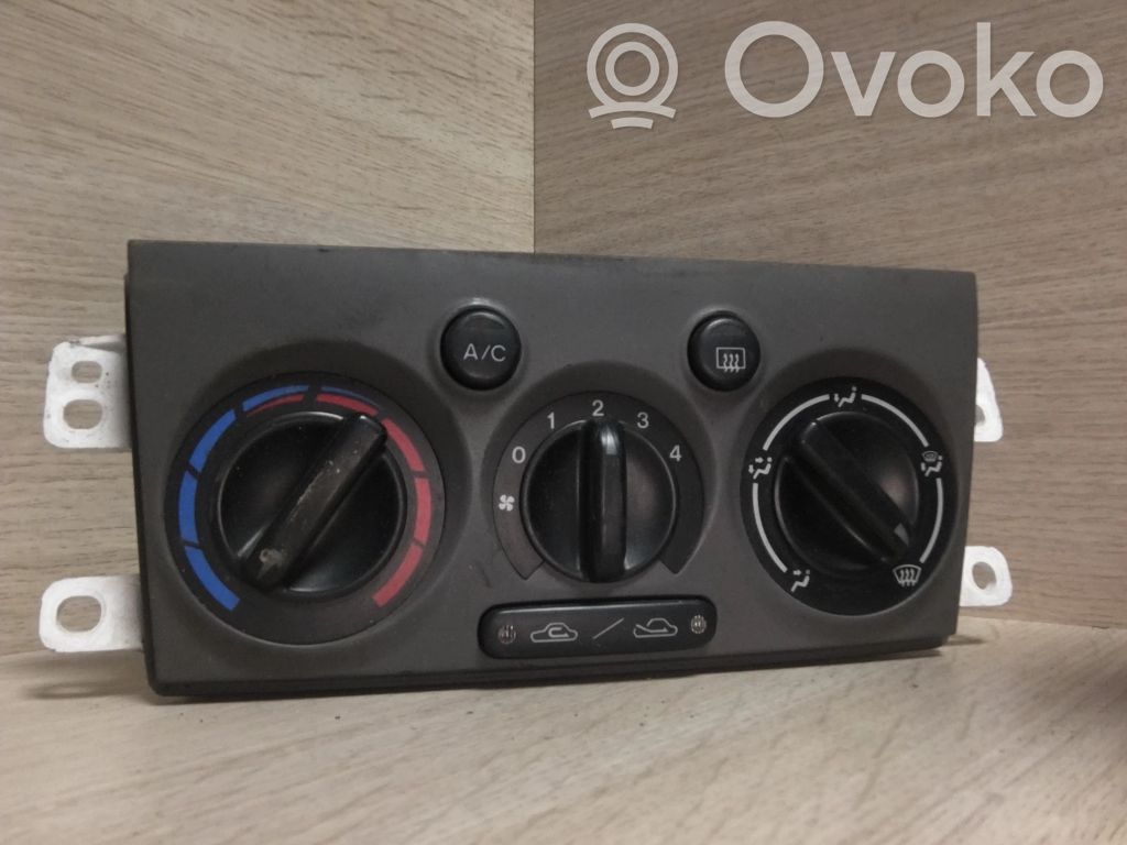 Mazda Premacy Climate control unit 