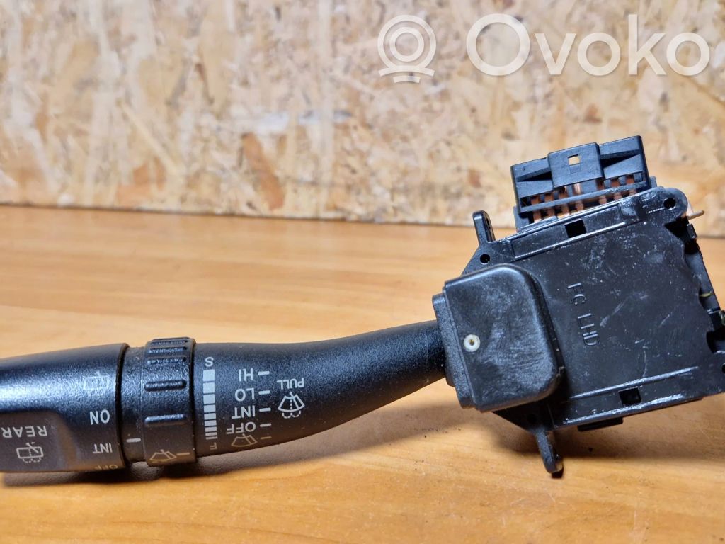 KIA Sorento Wiper control stalk 