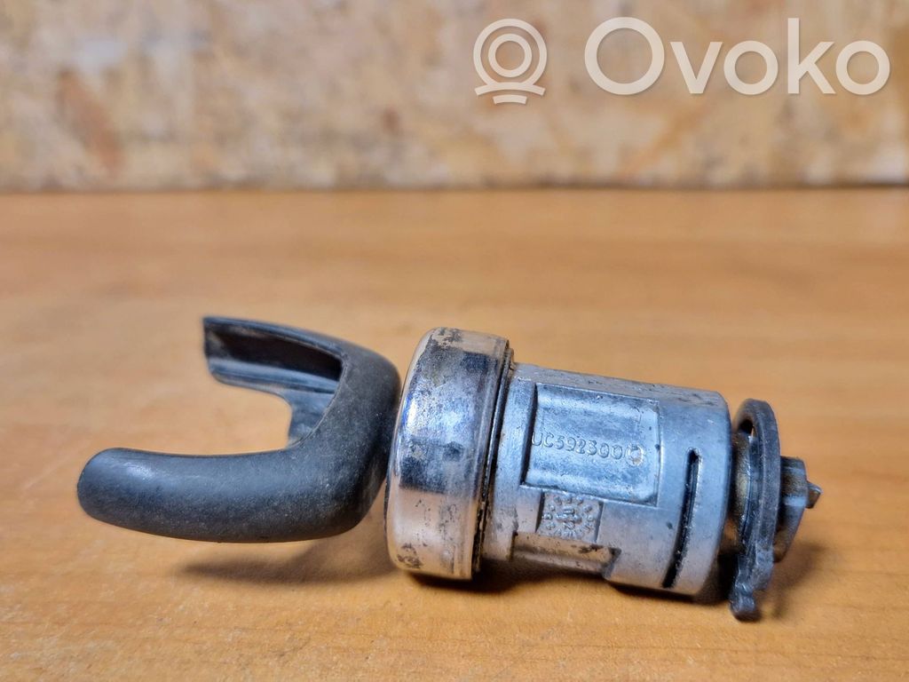 Ford Mondeo Mk III Ignition lock 