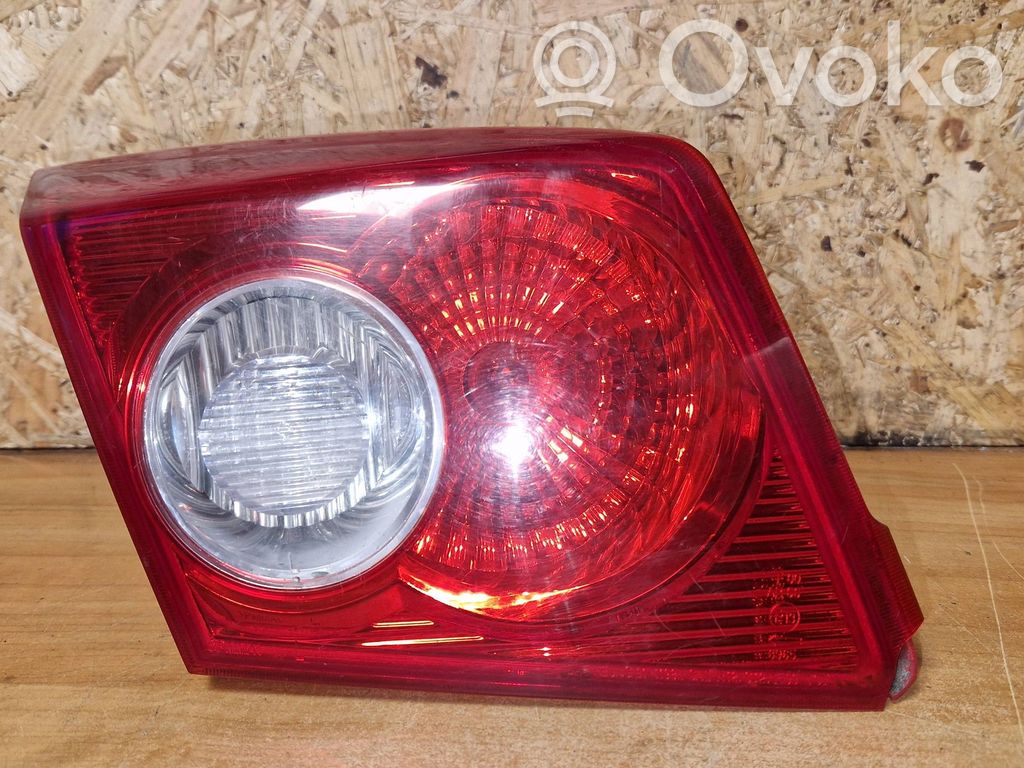 Chevrolet Lacetti Tailgate rear/tail lights 