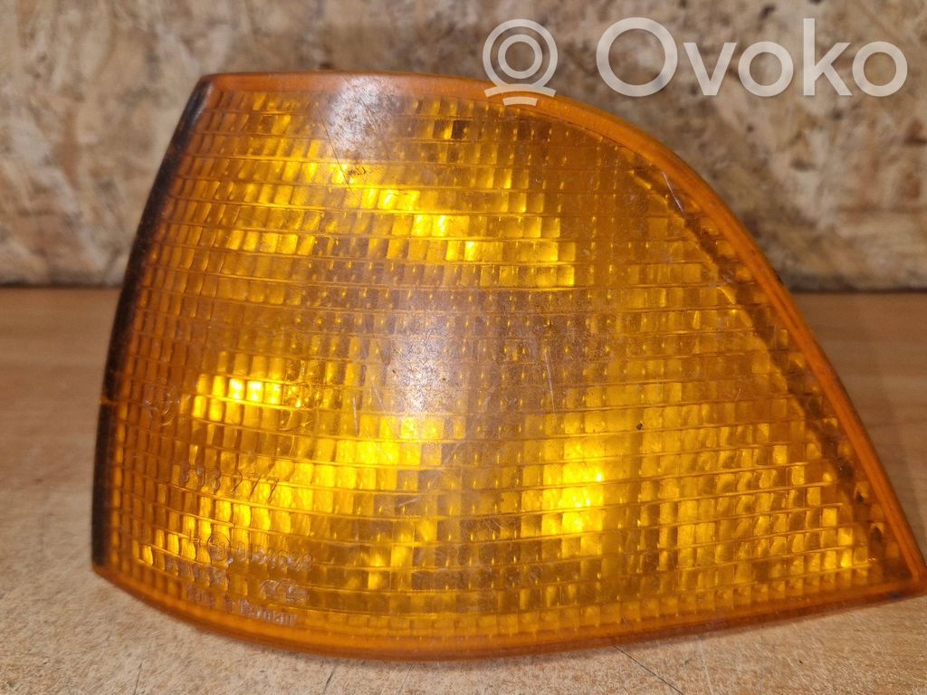 BMW 3 E36 Front indicator light 