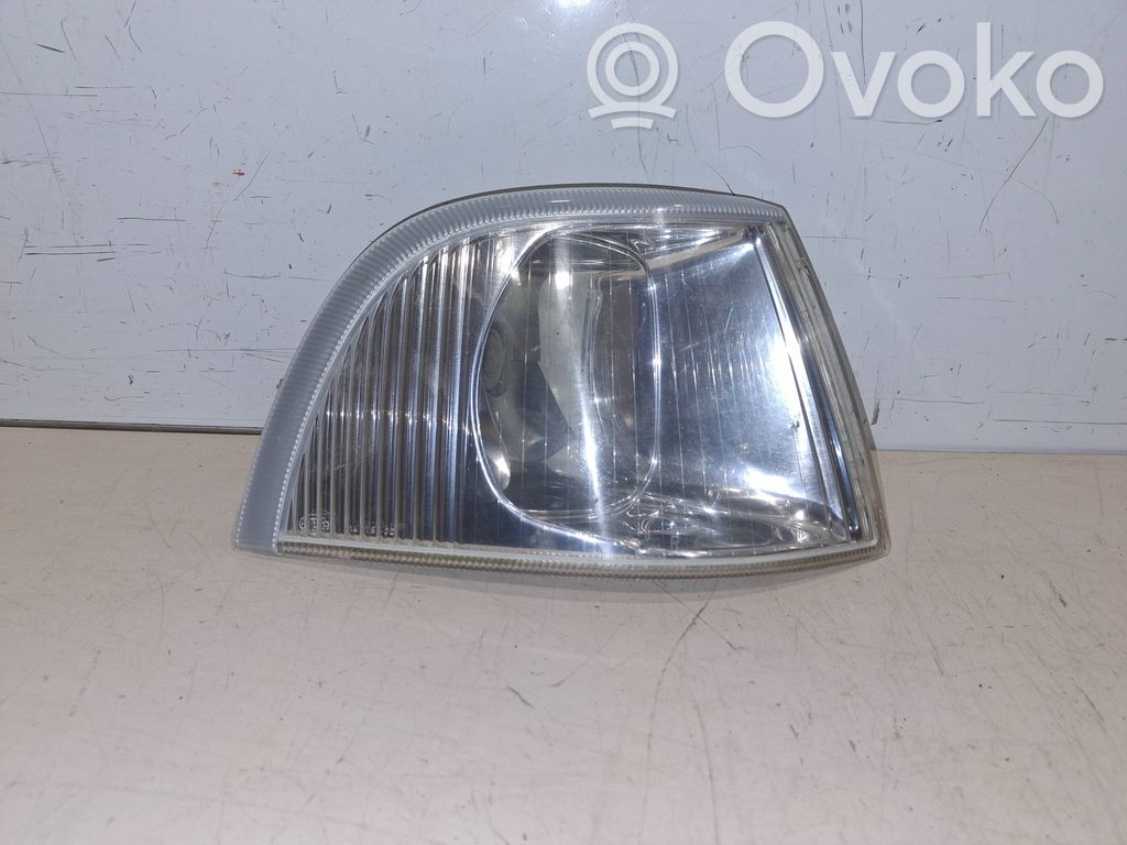 Volvo S40, V40 Front indicator light 