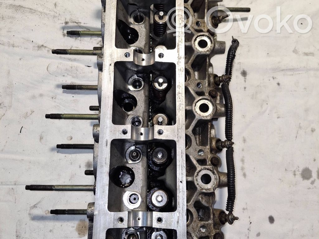 Peugeot 307 Engine head 