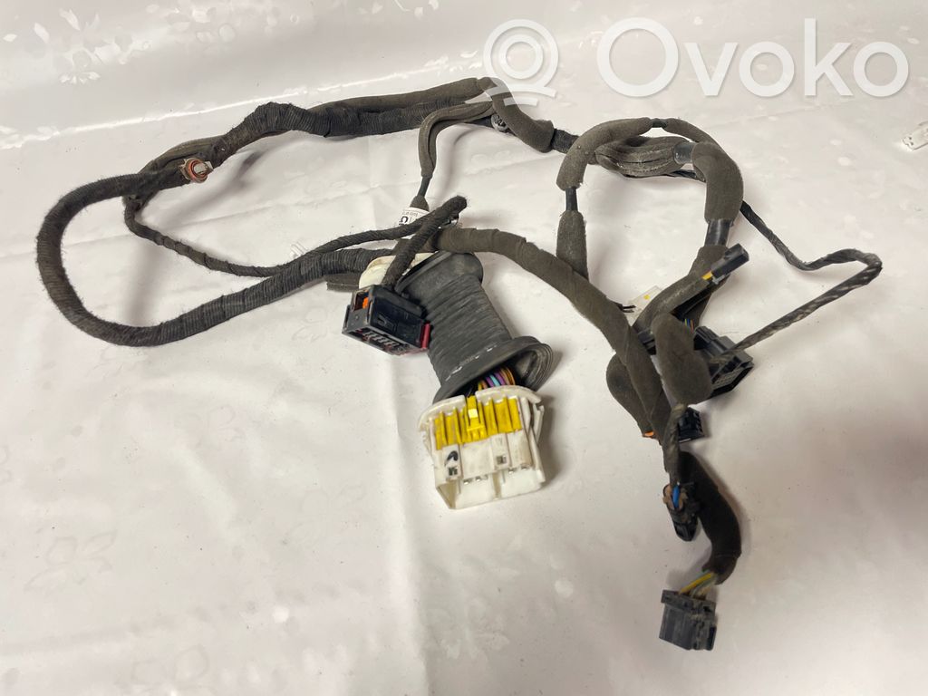 Chevrolet Captiva Priekšējo durvju vadu instalācija 