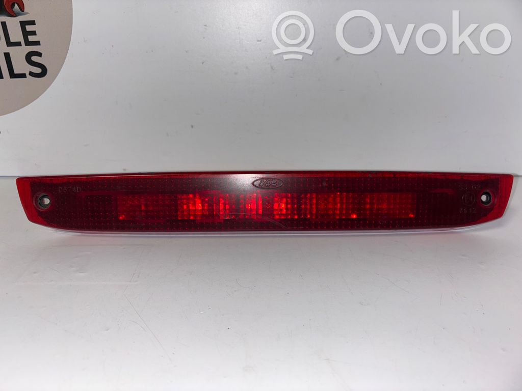 Ford Focus Third/center stoplight 