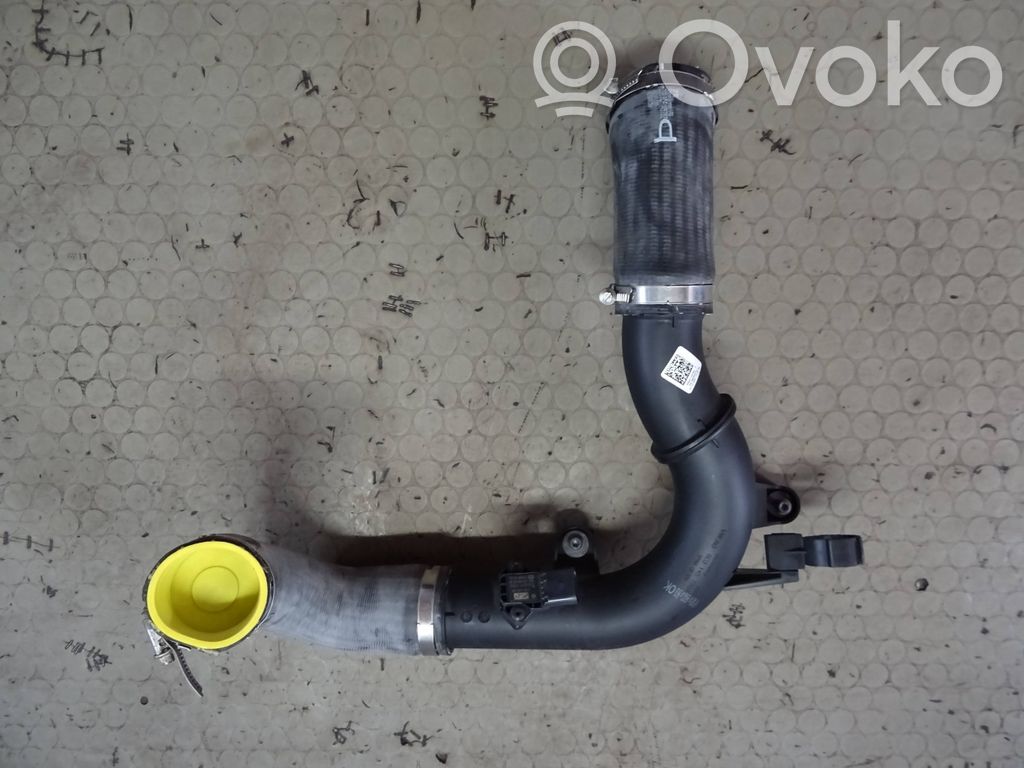 Audi Q3 F3 Tubo flessibile intercooler 