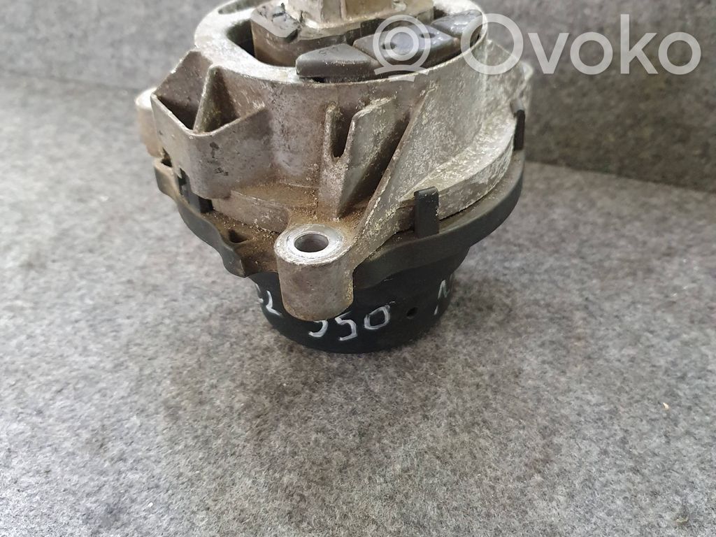 BMW 4 F32 F33 Engine mount bracket 