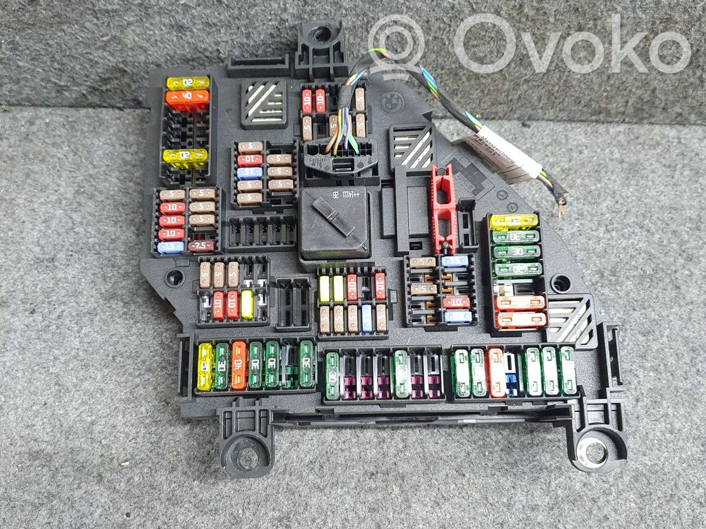 BMW 5 F10 F11 Saugiklių blokas 