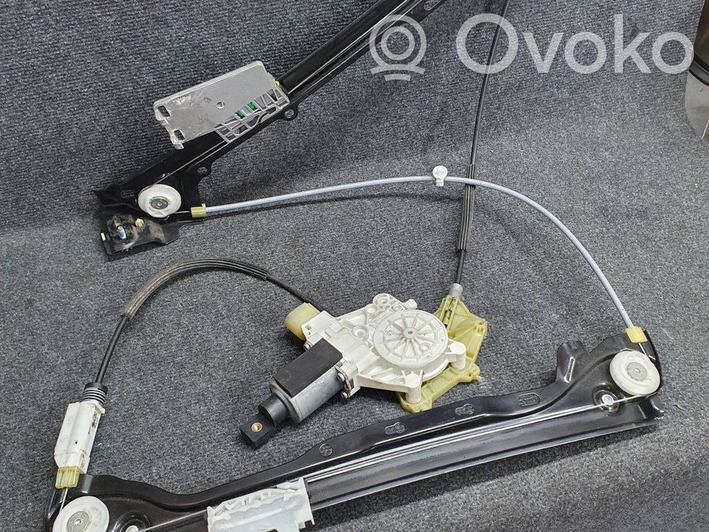 BMW 3 E92 E93 Front door window regulator with motor 
