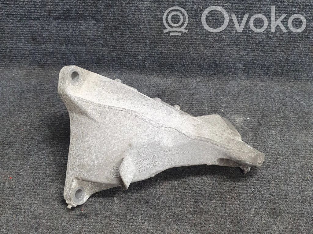 BMW 3 E90 E91 Engine mounting bracket 