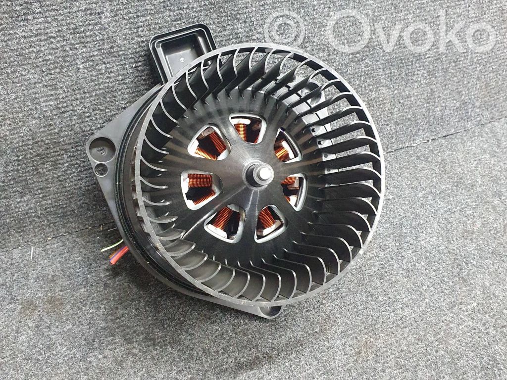BMW 3 G20 G21 Heizungslüfter 