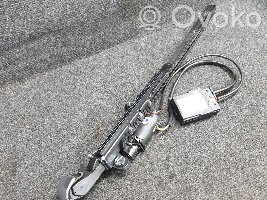 BMW 4 F32 F33 Silniczek regulacji pasów bezpieczeństwa 