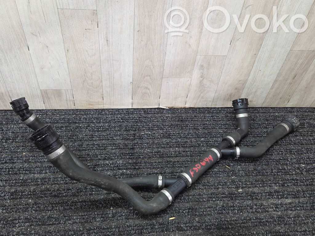 BMW 3 F30 F35 F31 Engine coolant pipe/hose 