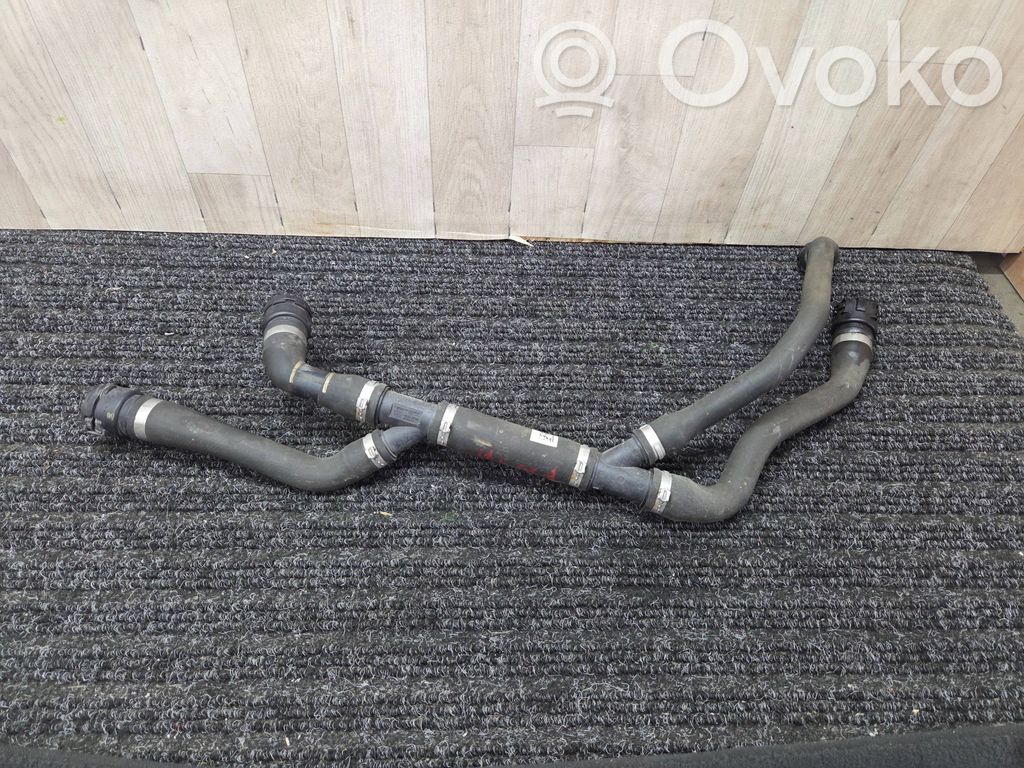 BMW 3 F30 F35 F31 Engine coolant pipe/hose 