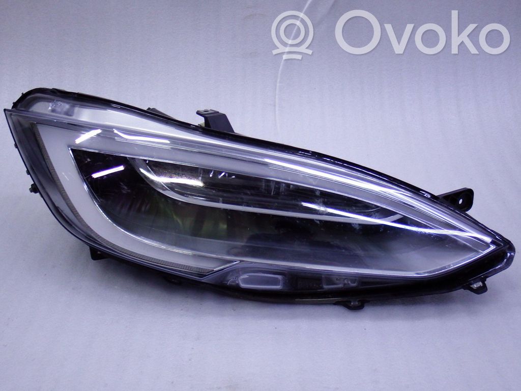 Tesla Model S Headlight/headlamp 