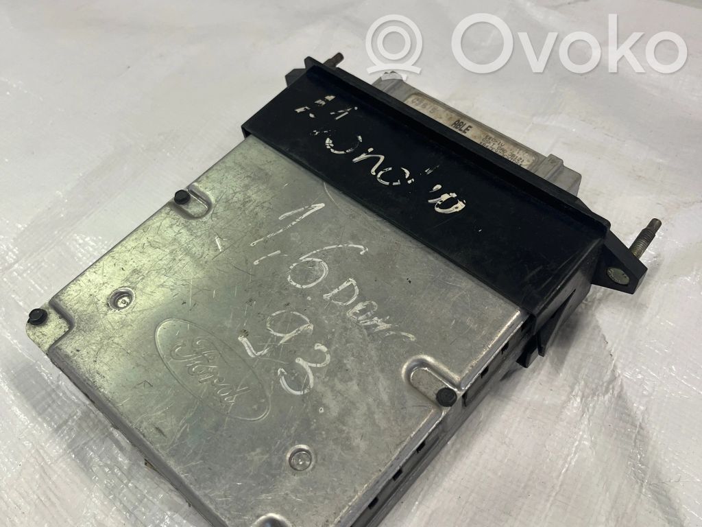 Ford Mondeo MK I Engine control unit/module 