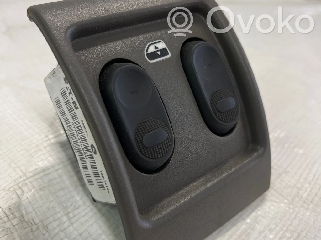 Chrysler PT Cruiser Electric window control switch 