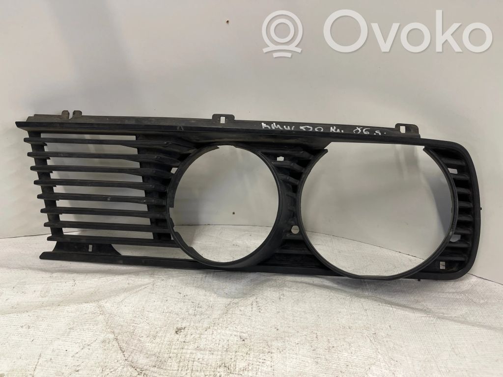 BMW 5 E28 Front bumper lower grill 
