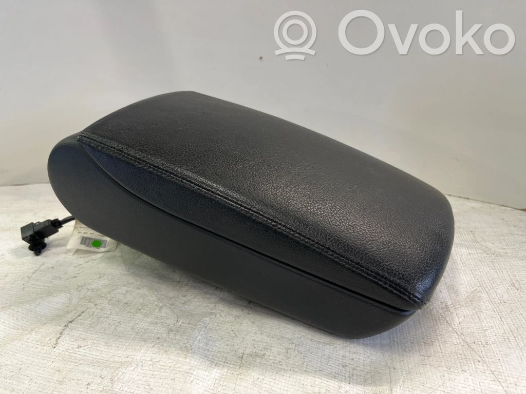 Audi A6 S6 C6 4F Armrest 